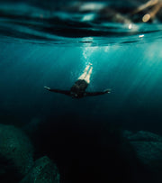 Julianna diving